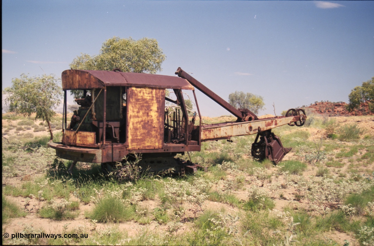 237-12
Just south of Pilga and the old Cooglegong Mine is this rusting hulk of a Ruston Bucyrus shovel, possibly an RB10, serial RB21269. [url=https://goo.gl/maps/PbrNeNDRYVP2] Geodata [/url].
