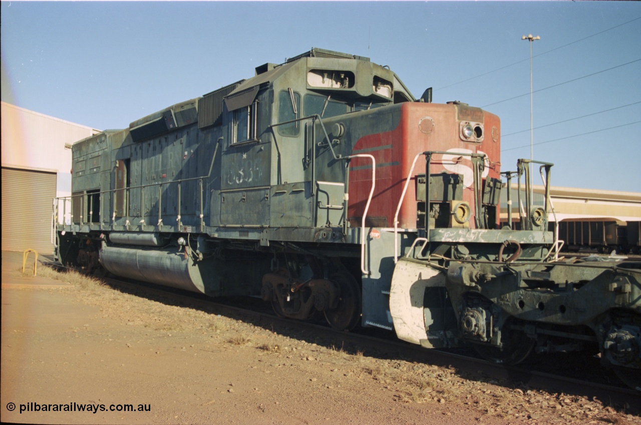 238-14
Nelson Point, ex Southern Pacific tunnel motor locomotive 8335 an EMD SD40T-2 unit, serial 786175-9 built in April 1979 and retired by Union Pacific 23rd May 2001, purchased as a spare parts source for the other SD40 style units BHP Billiton purchased in 2003/04. 19th November 2003. [url=https://goo.gl/maps/UFGwv3NGTgx] Geodata [/url].
Keywords: SP8335;EMD;SD40T-2;786175-9;