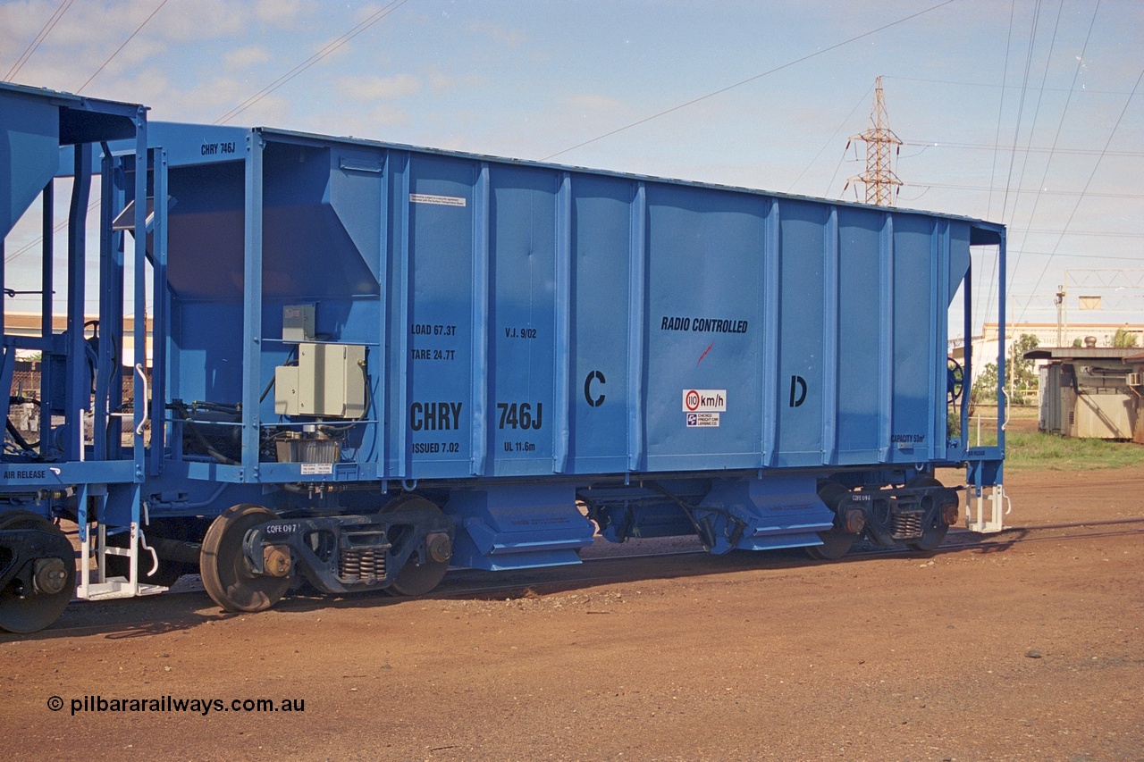 253-30
Nelson Point hard stand, CFCLA CHRY type ballast hopper waggon CHRY 746.
Keywords: CHRY-type;CHRY746;CFCLA;CRDX-type;BHP-ballast-waggon;