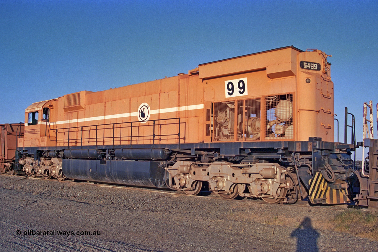 257-18
Flash Butt yard Mount Newman Mining's last in-service ALCo M636 unit 5499 serial C6096-4 built by Comeng NSW awaits its fate. Late 2021.
Keywords: 5499;Comeng-NSW;ALCo;M636;C6096-4;