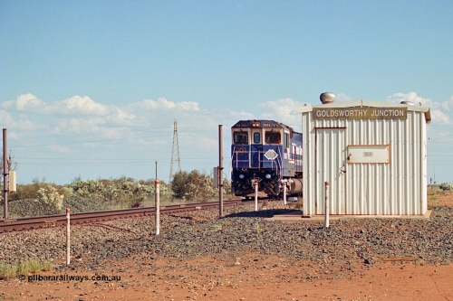 269-20
Goldsworthy Junction, and the Alstom 25-year service agreement special led by BHP Iron Ore's Goninan GE rebuild CM40-8M unit 5653 'Chiba' serial number 8412-10 / 93-144 heads back to Nelson Point with The Sundowner and 5634 on the rear of the train. Friday April 12, 2002.
Keywords: 5653;Goninan;GE;CM40-8M;8412-10/93-144;rebuild;AE-Goodwin;ALCo;M636C;5484;G6061-5;