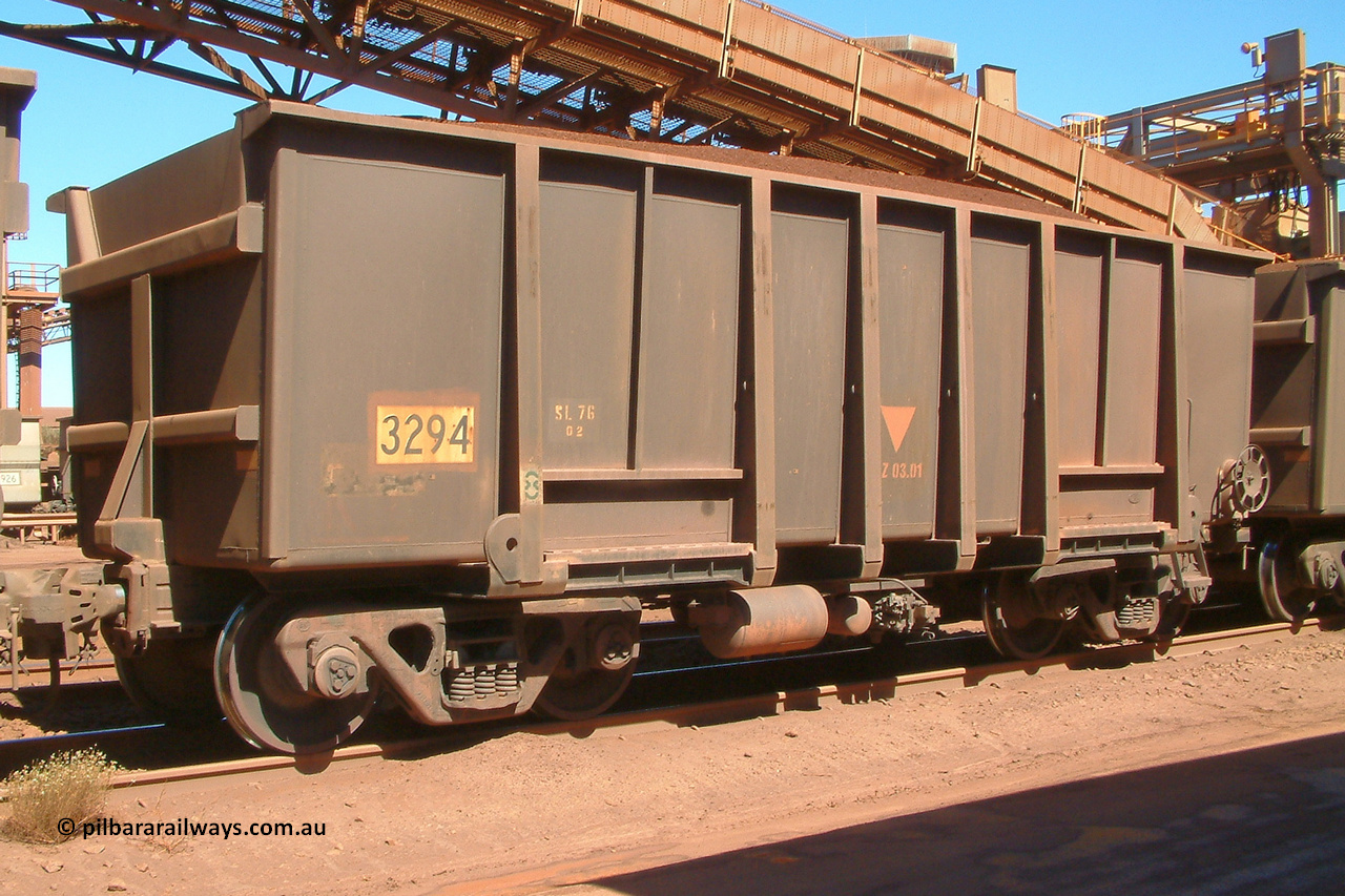 3294 Astra Vagoane 040805 130700
Nelson Point, loaded BHP ore waggon 3294, one of three hundred and fifty waggons built during 1988 by Astra Vagoane of Arad in Romania for Lang Hancock as part of a 'waggons for iron ore arrangement' with the then Romanian government, however only seventy-five found their way into service with BHP. August 5, 2004.
Keywords: 3294;Astra-Vagoane-Arad-Romania;BHP-ore-waggon;
