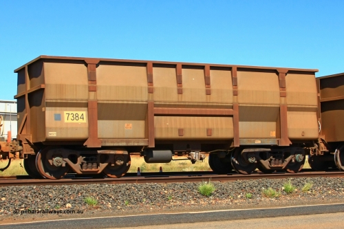 7384 UG 110414 0142
Boodarie, empty BHP Iron Ore waggon 7384, a Golynx build by Goninan WA from February 2010. The 5Cr12Ti decal is the type of steel the body is made of. April 14, 2011.
Keywords: 7384;United-Goninan-WA;BHP-ore-waggon;