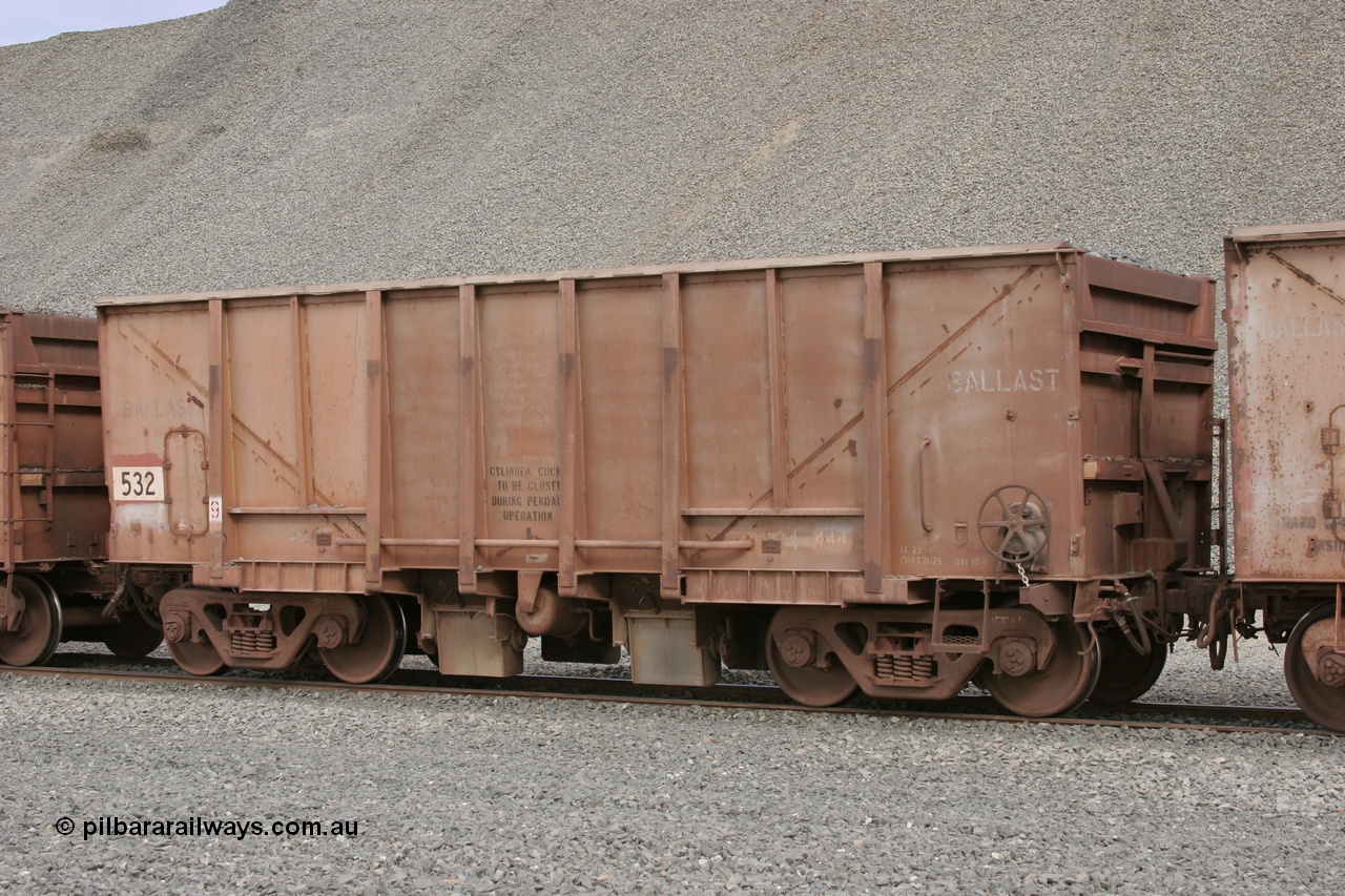 050412 0751
Quarry 8, Shaw Siding area. 3/4 view of 1963 built Magor USA waggon 532, originally in ore service before conversion to a ballast waggon.
Keywords: Magor-USA;BHP-ballast-waggon;