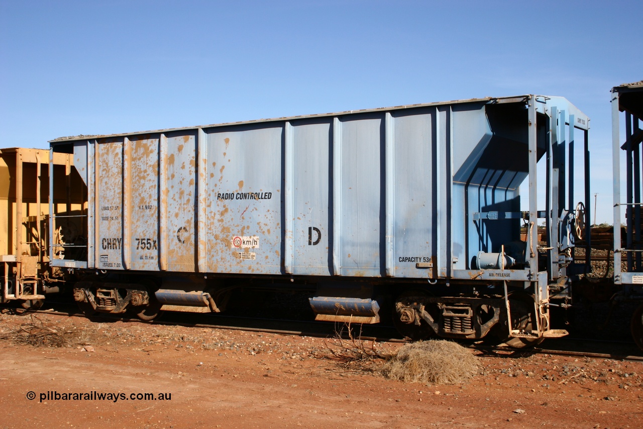 050518 2084
Flash Butt yard, CFCLA hire ballast waggon CHRY type CHRY 755.
Keywords: CHRY-type;CHRY755;CFCLA;CRDX-type;BHP-ballast-waggon;