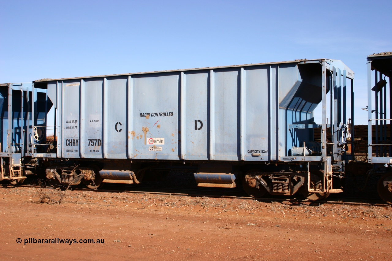 050518 2086
Flash Butt yard, CFCLA hire ballast waggon CHRY type CHRY 757.
Keywords: CHRY-type;CHRY757;CFCLA;CRDX-type;BHP-ballast-waggon;