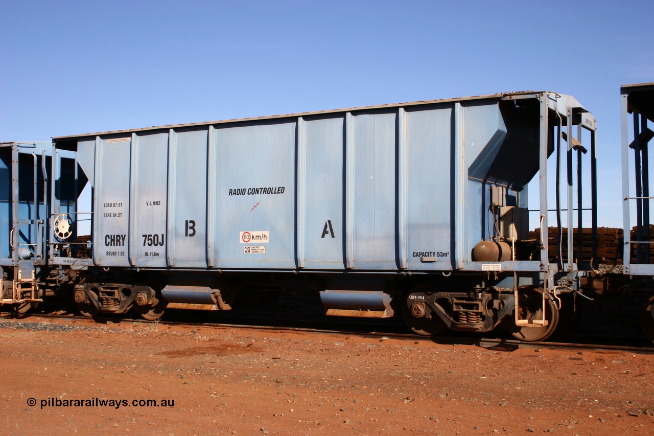 050518 2110
Flash Butt yard, CFCLA hire ballast waggon CHRY type CHRY 750.
Keywords: CHRY-type;CHRY750;CFCLA;CRDX-type;BHP-ballast-waggon;