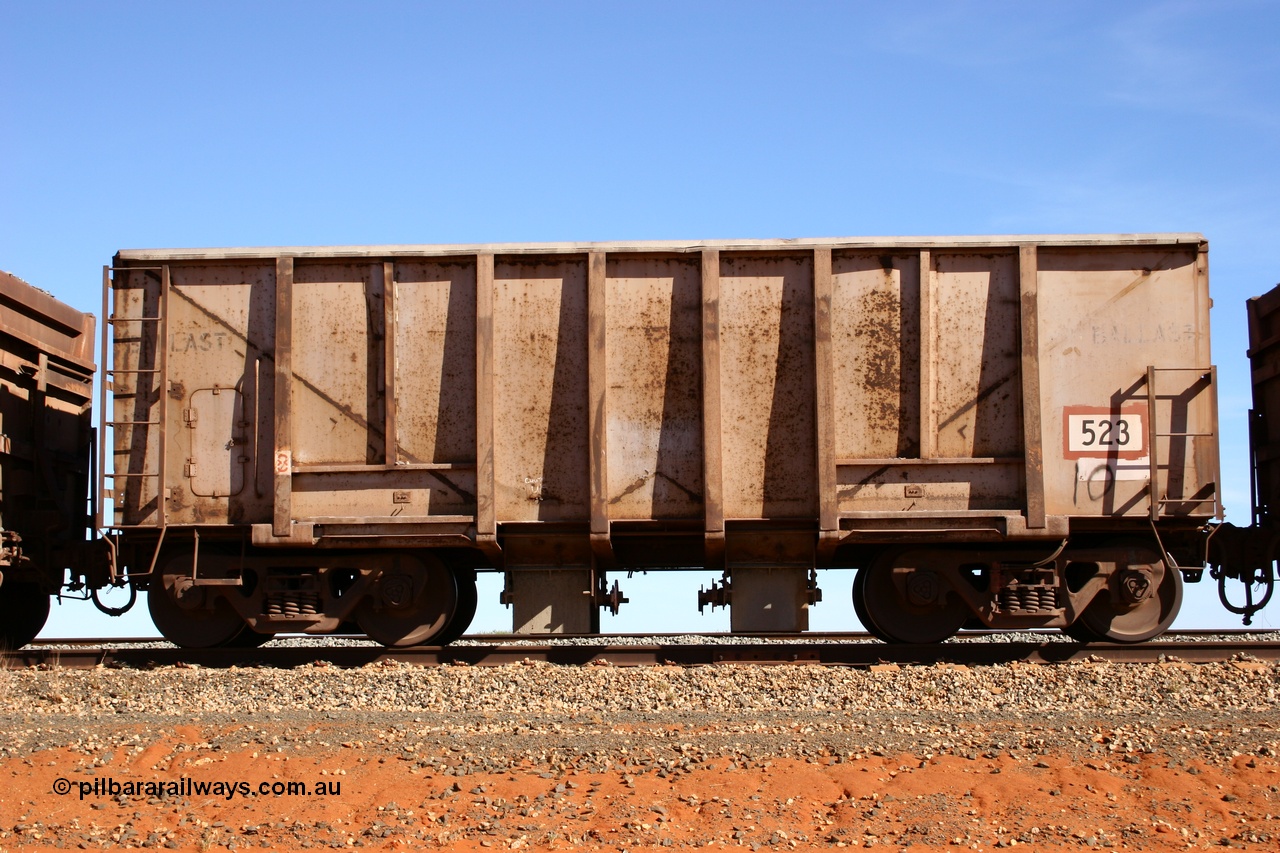 050518 2166
Bing Siding. Side view of 1963 built Magor USA waggon 523, originally in ore service before conversion to a ballast waggon.
Keywords: Magor-USA;BHP-ballast-waggon;