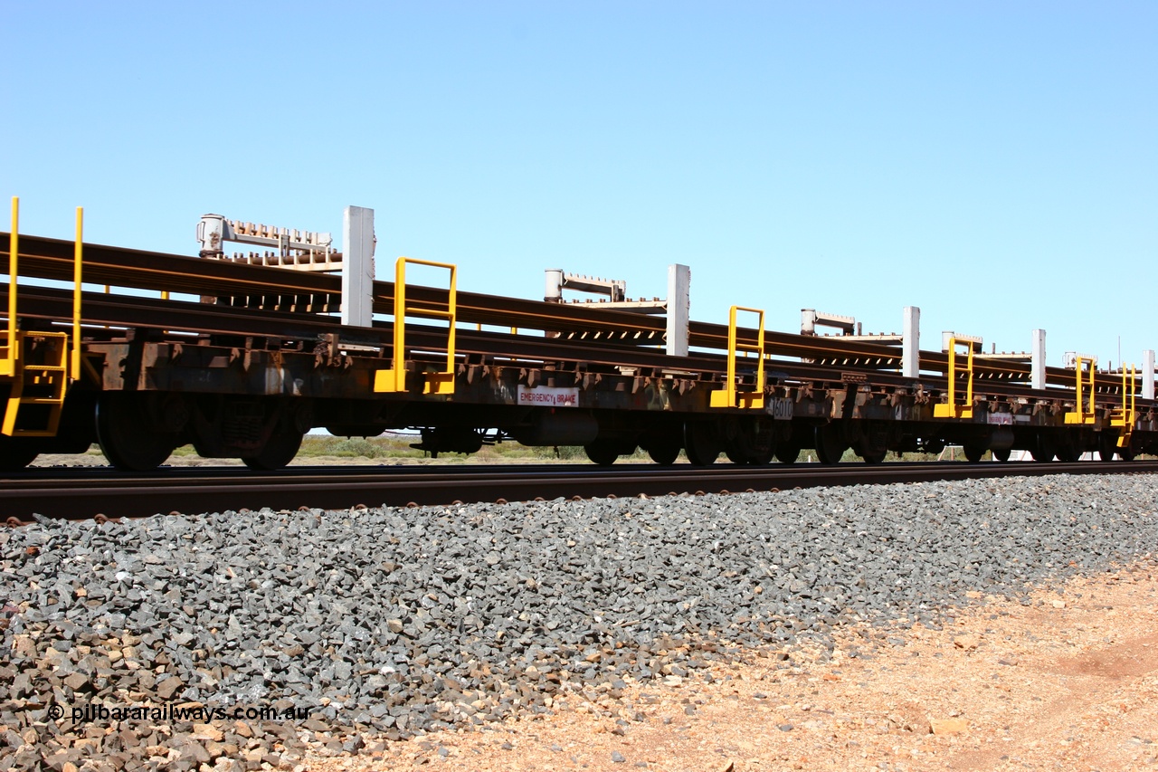 050525 2988
Mooka Siding, rail recovery and transport train flat waggon #20, 6010, built by Scotts of Ipswich Qld in 1970.
Keywords: Scotts-Qld;BHP-rail-train;