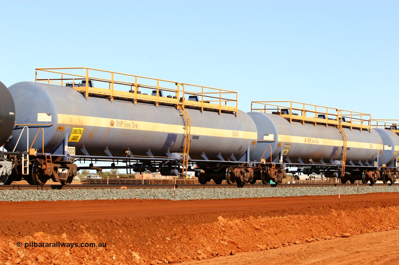 050724 4309
Bing Siding, empty 116 kL Comeng WA built tank waggon 0013 from 1974-5, one of six such tank waggons.
Keywords: Comeng-WA;BHP-tank-waggon;