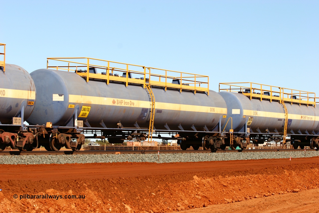 050724 4311
Bing Siding, empty 116 kL Comeng WA built tank waggon 0016 from 1974-5, one of six such tank waggons.
Keywords: Comeng-WA;BHP-tank-waggon;