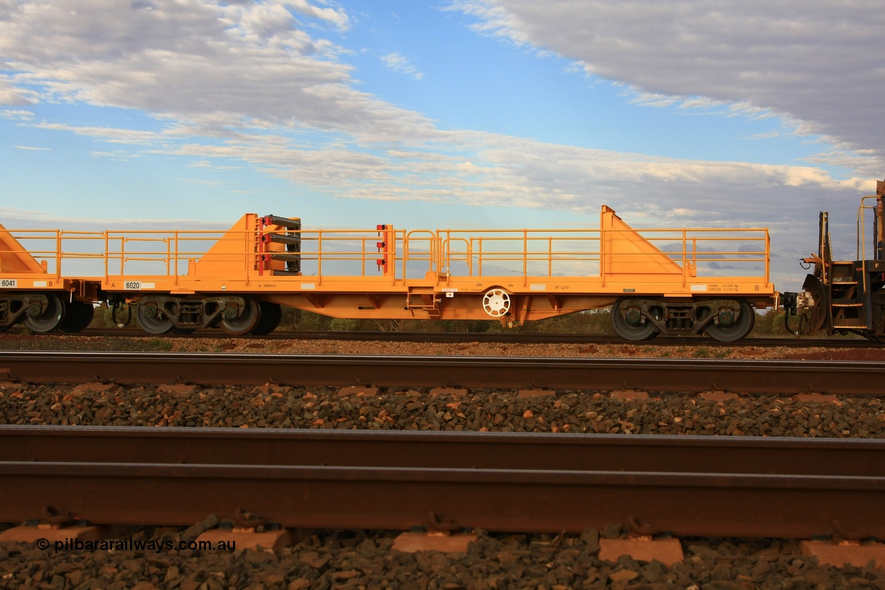 100717 0652
Flash Butt yard, new rail stock carrier waggon 6020, built by Gemco Rail in late 2009-10 with Barber bogies.
Keywords: Gemco-Rail-WA;BHP-rail-train;