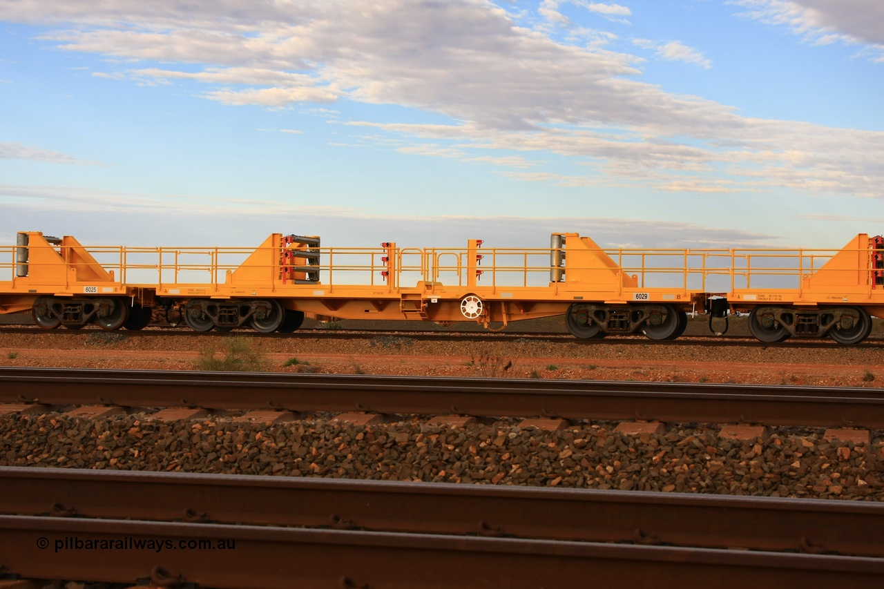 100717 0670
Flash Butt yard, new rail stock carrier waggon 6029, built by Gemco Rail in late 2009-10 with Barber bogies.
Keywords: Gemco-Rail-WA;BHP-rail-train;