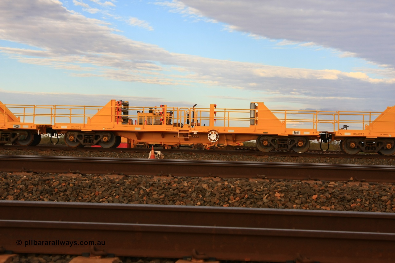 100717 0681
Flash Butt yard, new rail stock carrier waggon 6033, built by Gemco Rail in late 2009-10 with Barber bogies.
Keywords: Gemco-Rail-WA;BHP-rail-train;