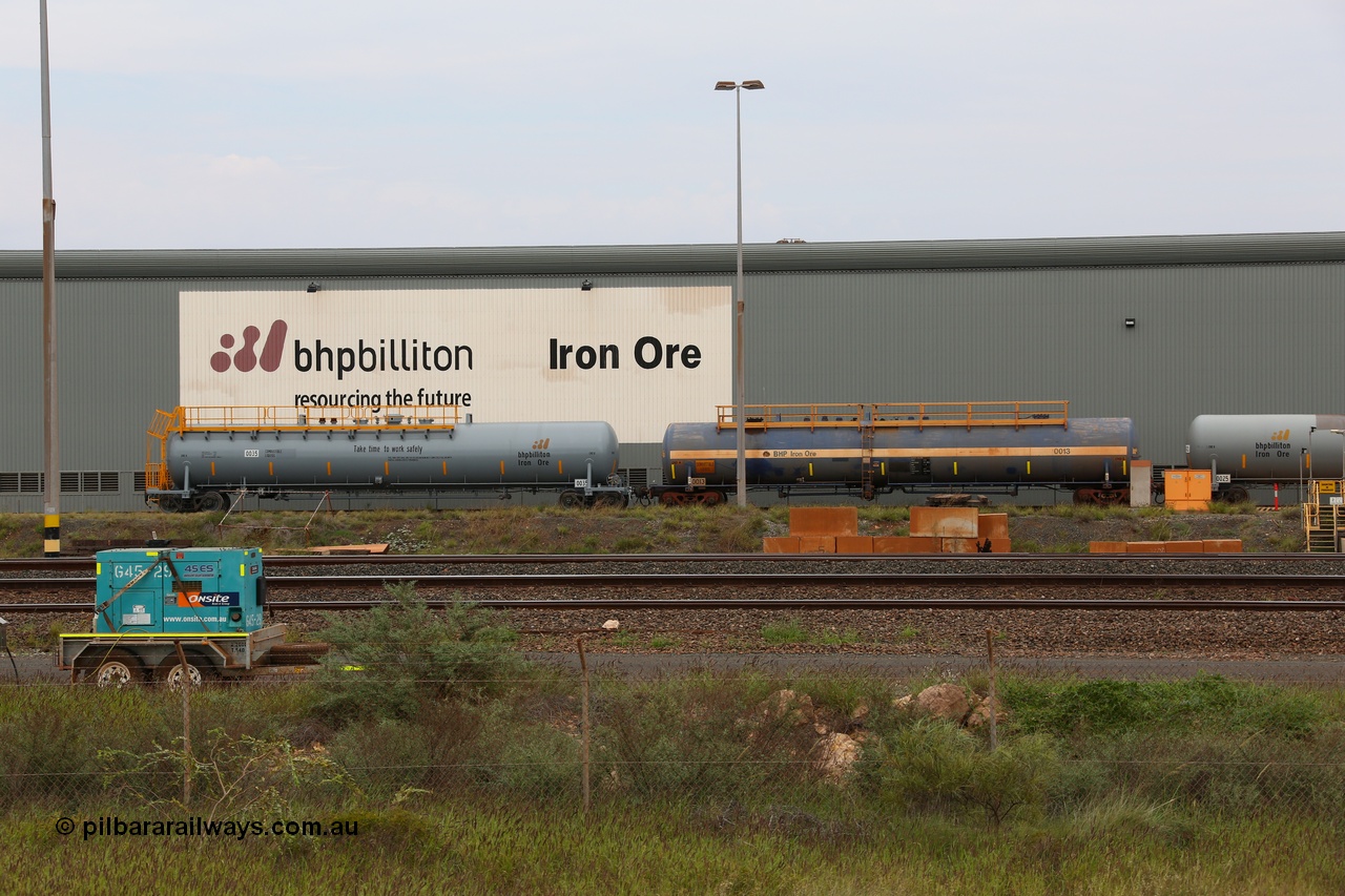 150523 8205
Nelson Point, empty 116 kL CNR-QRRS of China built tank waggon 0035, one of a second batch delivered in 2015 with safety slogan 'Take time to work safely' coupled to Comeng WA built tank waggon 0013 from 1974-75.
Keywords: CNR-QRRS-China;BHP-tank-waggon;Comeng-WA;