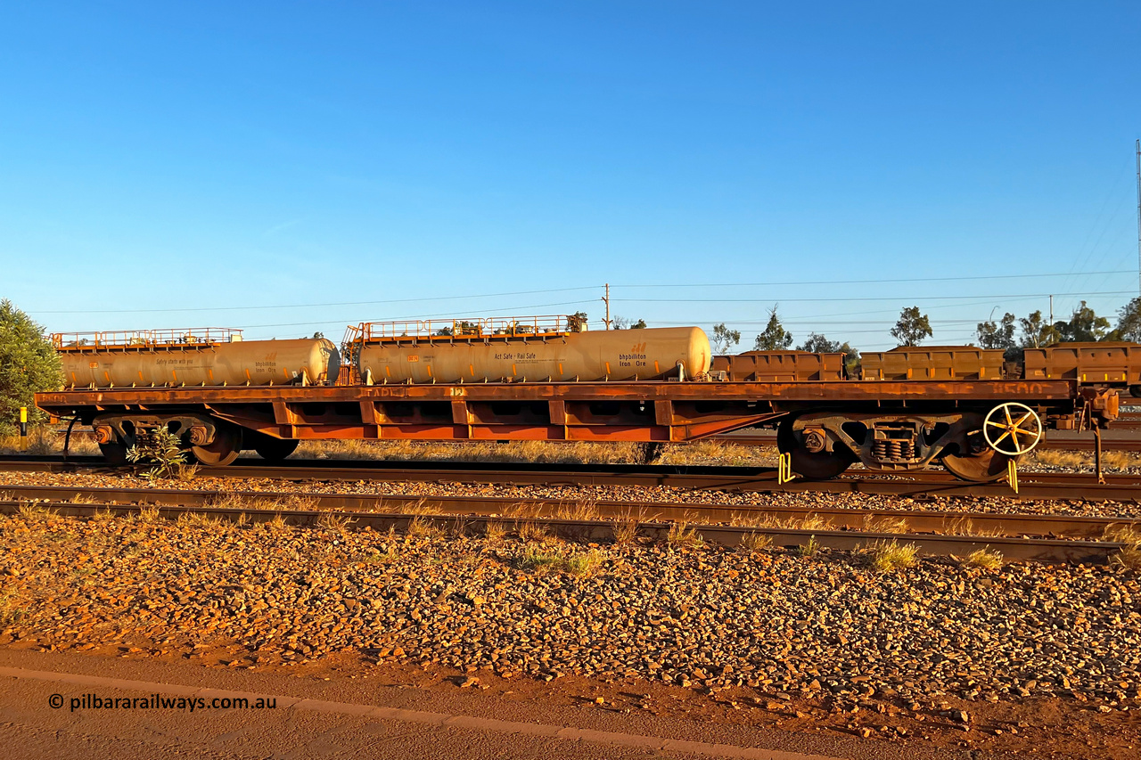 8500 Tomlinson Steel 231229 6705
Flat waggon 8500, originally built by Tomlinson Steel WA for Goldsworthy Mining as one of six 55 ton flat waggons built in 1966, and later modified by BHP to increase its capacity.
Keywords: 8500;Tomlinson-Steel-WA;GML;BHP-flat-waggon;