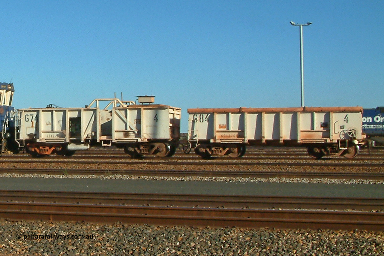 CC4 Mt Newman Mining Workshops 030712 172321
Compressor waggon set No. 4, made up of a ballast waggon 588 and compressor waggon 674, both converted from original Magor built 91 ton ore waggons.
Keywords: Magor-USA;BHP-compressor-set;