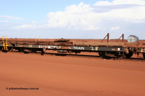 6021 Comeng WA 050319 0143
Nelson Point, rail recovery and transport train, 2nd lead off waggon 6201, built by Comeng WA, the mesh guarding is for the winch cable. The chute arrangement for the discharging and recovery of rail is visible.
Keywords: Comeng-WA;BHP-rail-train;