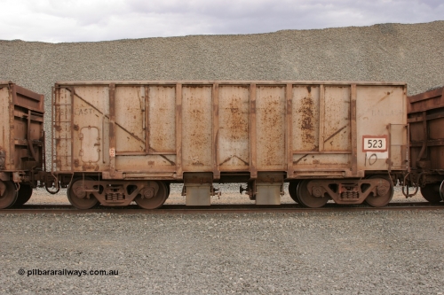 0523 Magor USA 050412 0768
Quarry 8, Shaw Siding area. Side view of 1963 built Magor USA waggon 523, originally in ore service before conversion to a ballast waggon.
Keywords: Magor-USA;BHP-ballast-waggon;