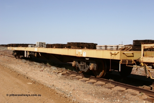 6705 051001 5628
Flash Butt yard, BHP flat waggon 6705 with EDI decal and ROA code of AQPY 2916, 55 tonne capacity, unsure of original owner, possible AN AOOX, then cut down to the Pilbara through CFCLA.
Keywords: 6705;AQPY-type;AQPY2916;CFCLA;BHP-flat-waggon;
