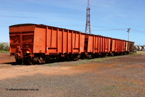 0507 Magor USA 060414 3447
Nelson Point yard, originally a Magor USA built ballast waggon for the Oroville Dam construction, 507 seen here modified as a weighbridge test waggon with an axle load of 20 ton. The others in the fleet are 40, 60 and 100 tons. April 14, 2006.
Keywords: Magor-USA;BHP-weigh-waggon;