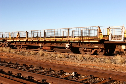 6017 Comeng WA 060429 3732
Flash Butt yard, Pony waggon 6017, built by Comeng WA in 1971 in a batch of three numbered 6014-6017, with asset number 6506-017.
Keywords: BHP-pony-waggon;Comeng-WA;