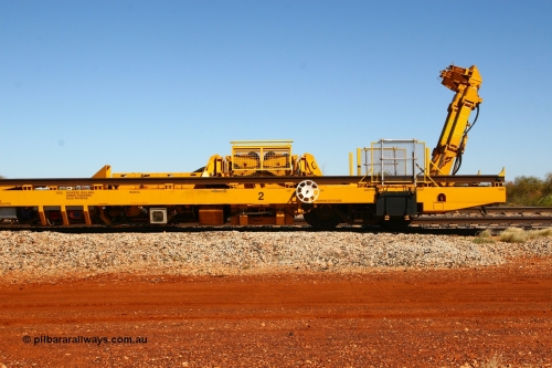 6214 Gemco 080621 2730
Gillman Siding, new Lead-Off Lead-On waggon STTR class STTR 6214 on the end of the Steel Train or rail recovery and transport train, built by Gemco Rail WA, detail of B end with squeeze rollers and chutes raised.
Keywords: Gemco-Rail-WA;BHP-rail-train;STTR-type;STTR6214;