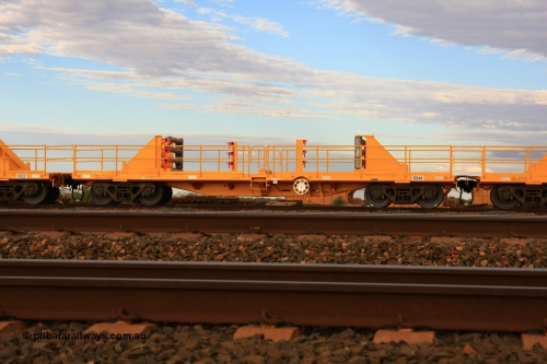 6044 Gemco WA 100717 0676
Flash Butt yard, new rail stock carrier waggon 6044, built by Gemco Rail in late 2009-10 with Barber bogies.
Keywords: Gemco-Rail-WA;BHP-rail-train;