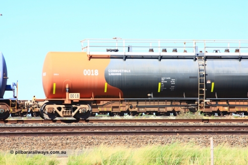 0018 Comeng WA 110411 09999
Nelson Point, empty 116 kL Comeng WA built tank waggon 0018 from 1974-5, one of six such tank waggons, wearing the BHP Billiton Earth livery.
Keywords: Comeng-WA;BHP-tank-waggon;
