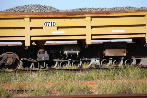 0710 CNR - QRRS China 150619 9082
Flash Butt yard, CNR-QRRS of China built side dump waggons, built and delivered around 2011-12, waggon 0710 loaded with fines for sheeting, mid-section detail.
Keywords: CNR-QRRS-China;BHP-ballast-waggon;