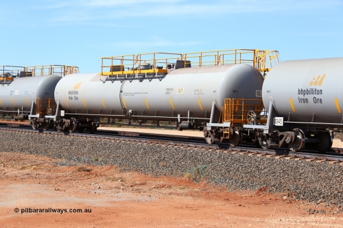 0029 CNR - QRRS China 160128 00330
Mooka Siding, empty 116 kL CNR-QRRS of China built tank waggon 0029, one of a batch of ten built in 2014.
Keywords: CNR-QRRS-China;BHP-tank-waggon;