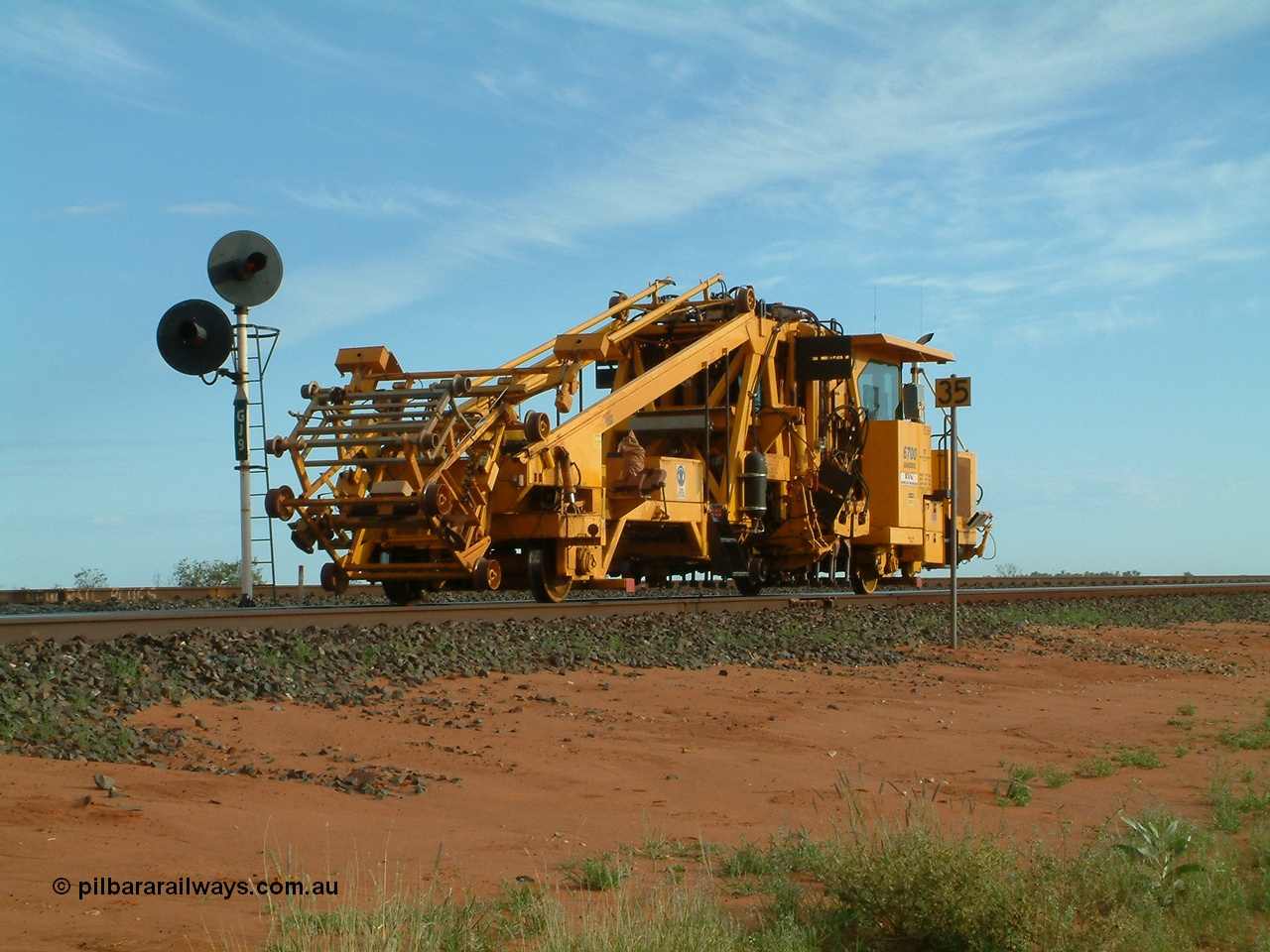 040407 073240
Goldsworthy Junction, Barclay Mowlem track tamper a Fairmont Jackson model 6700 tamper serial 153172, 7th April 2004.
Keywords: Jackson;6700;153172;track-machine;