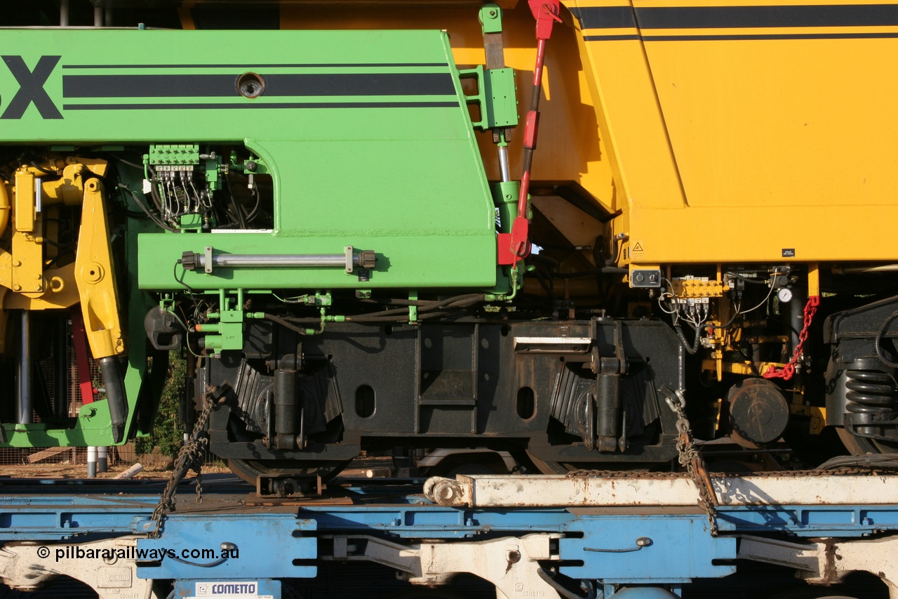 050409 0406
Shell Swagman Roadhouse, Lampson eighty wheel float ready to deliver BHP's new mainline tamper a Plasser Australia 09-3X model with serial M480 side view tamper frame bogie. 9th April 2005.
Keywords: Tamper3;Plasser-Australia;09-3X;M480;track-machine;