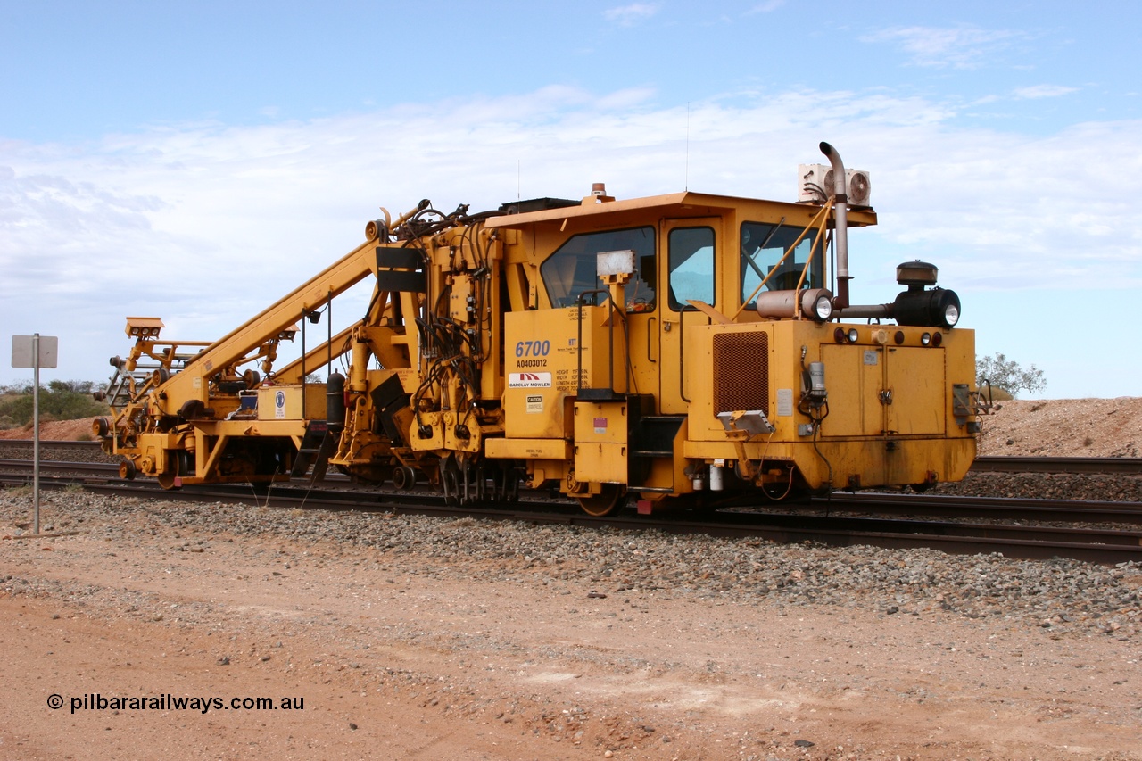 050421 1174
Abydos Siding backtrack, Barclay Mowlem track tamper a Fairmont Jackson model 6700 tamper. 21st April 2005.
Keywords: Jackson;6700;153172;track-machine;