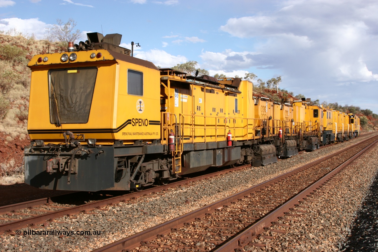 050421 1623
Hesta Siding backtrack, Speno Australia's two 24 stone rail grinders coupled together before they had id stickers fitted, the front unit was later stickered as RG 2, the rear unit was stickered as RG 1 and is serial M20. 21st April 2005.
Keywords: Speno;RR24;track-machine;