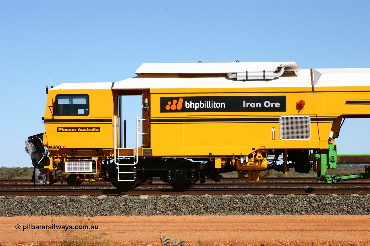 050625 3602
Mooka North, BHP's new Tamper 3 track machine a Plasser Australia 09-3X model serial M480. 25th June 2005.
Keywords: Tamper3;Plasser-Australia;09-3X;M480;track-machine;