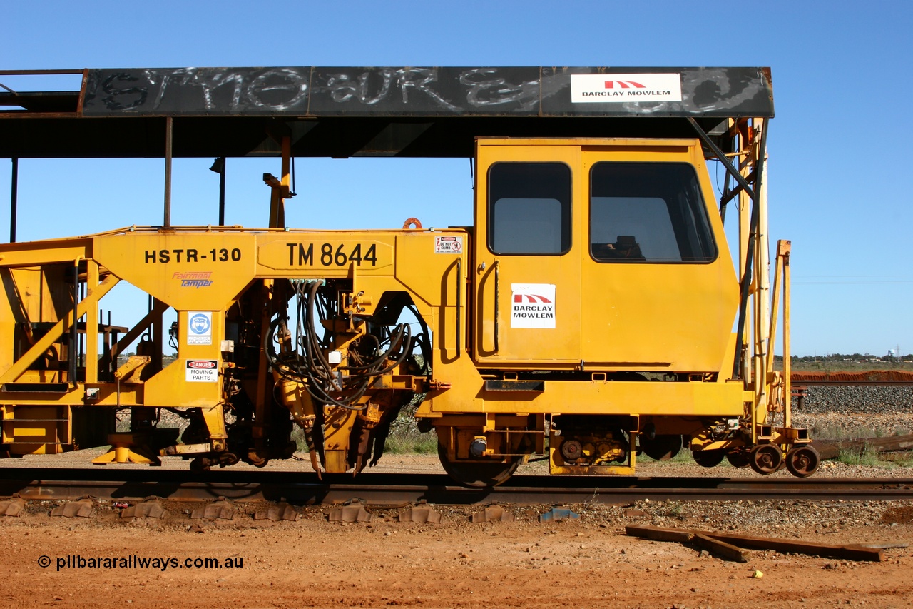 050801 4725
Flash Butt yard, Barclay Mowlem tamping machine TM 8644 a Tamper HSTR 130 model serial 3581011. 1st August 2005.
Keywords: TM8644;Tamper;HSTR-130;3581011;track-machine;