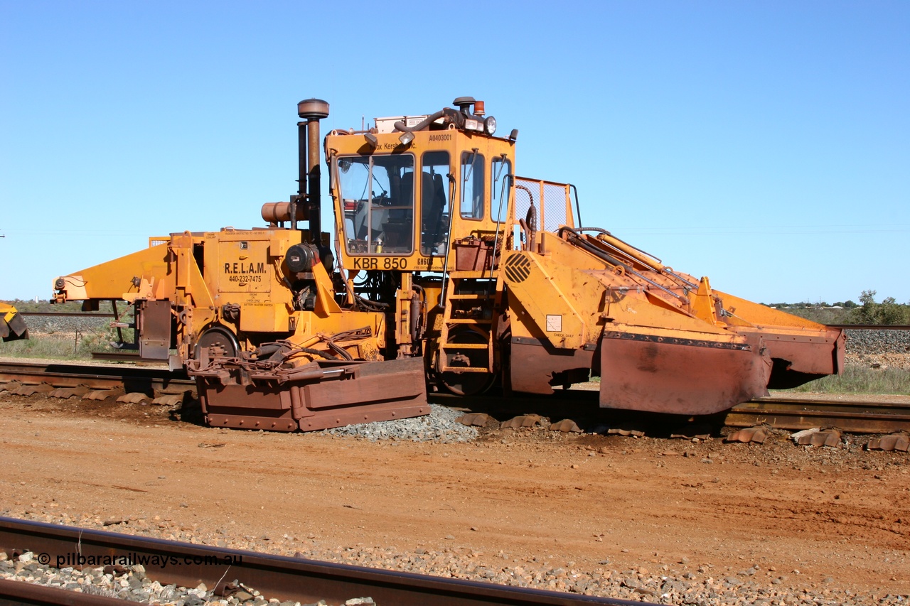 050801 4726
Flash Butt yard, a Knox Kershaw KBR 850 ballast regulator lettered for Railway Equipment Leasing And Maintenance RELAM Inc. 1st August 2005.
Keywords: Knox-Kershaw;KBR-850;track-machine;