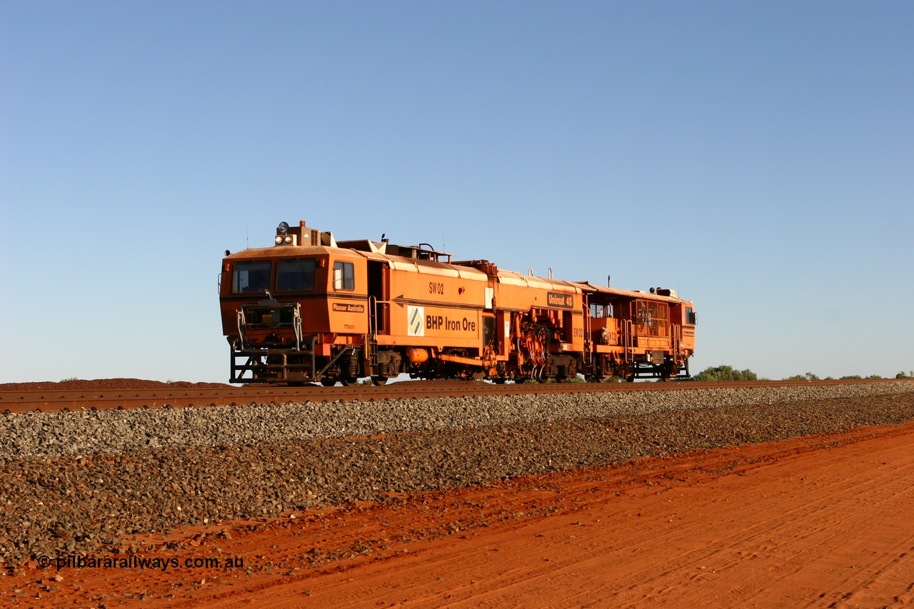 060429 3771
Bing Siding, switch tamper SW 02 hurries into Nelson Point, a Plasser Australia Unimat S4 model. 29th April 2006.
Keywords: SW02;Plasser-Australia;Unimat-4S;track-machine;