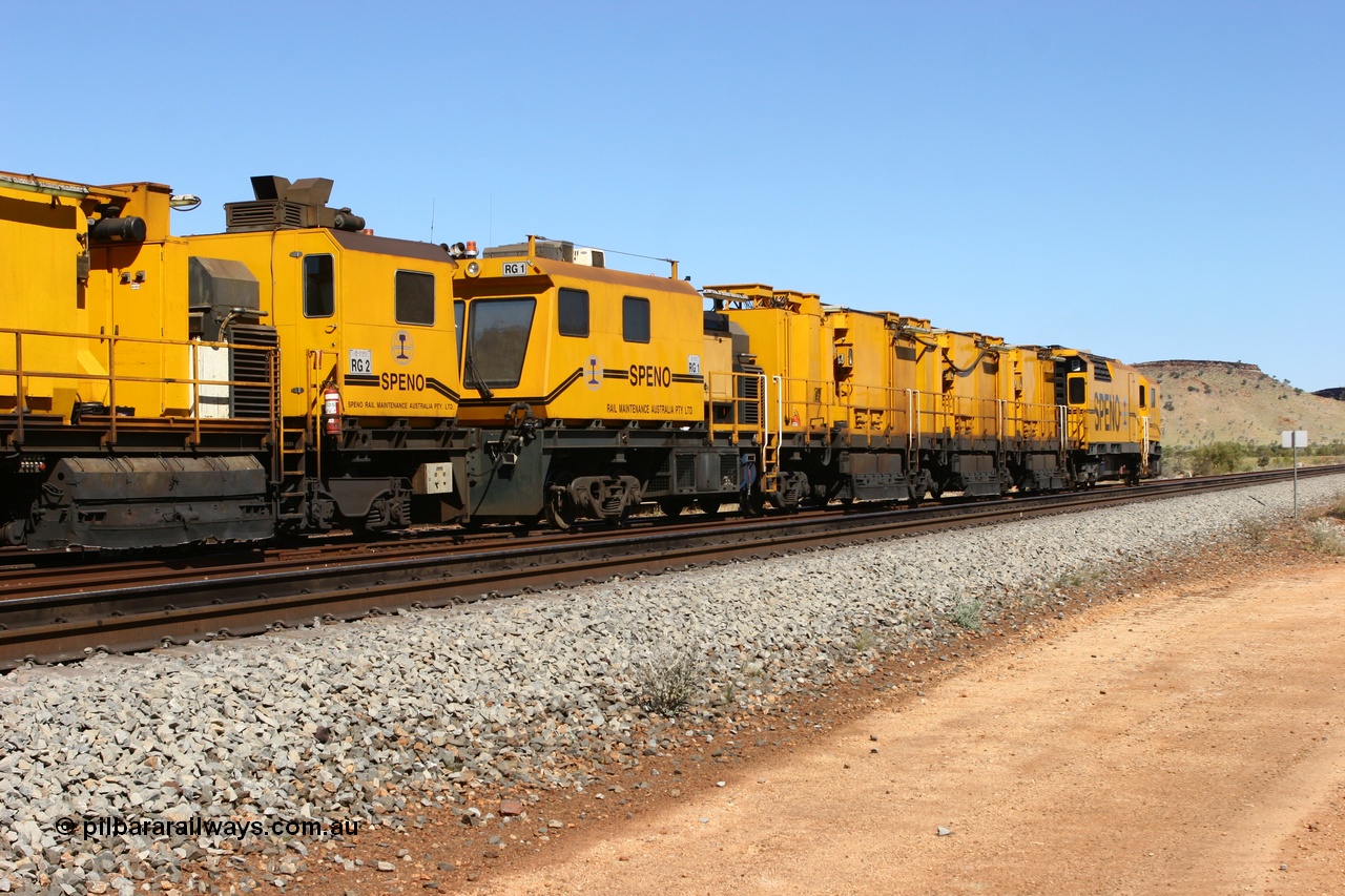 060811 8014
Garden Siding, Speno rail grinder RG 1 an RR24 model grinder serial M20 coupled with RG 2 in the passing track. 11th August 2006.
Keywords: RG1;Speno;RR24;M20;track-machine;