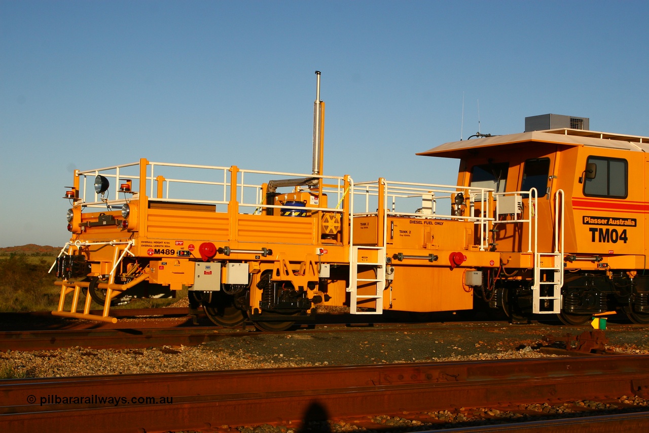 080621 2795
Walla back track, BHP track machine TM04 a Plasser Australia unit model 09-3X serial M489. 21st June 2008.
Keywords: TM04;Plasser-Australia;09-3X;M489;track-machine;