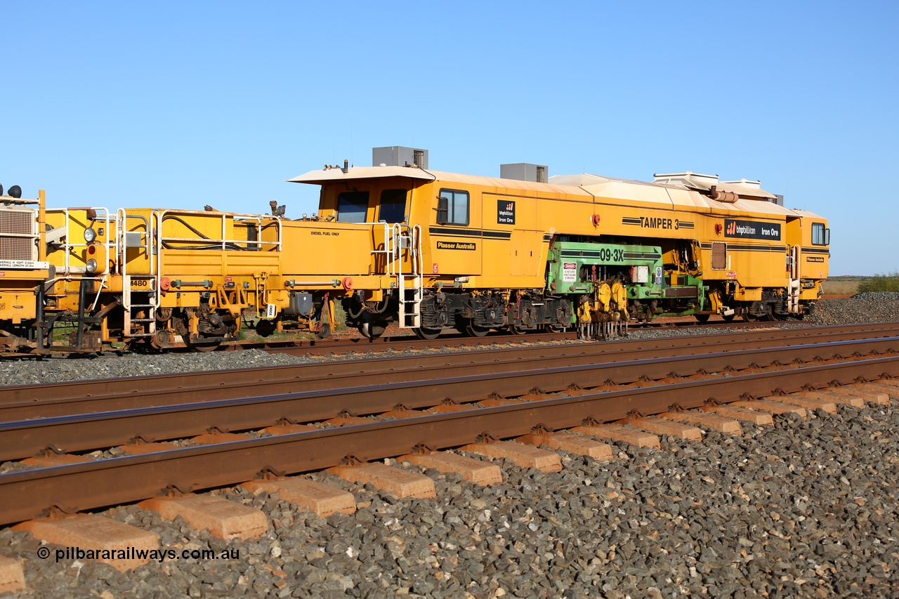 150619 9159
Walla back track, BHP track machine Tamper 3 a Plasser Australia unit model 09-3X serial M480. 19th June 2015.
Keywords: Tamper3;Plasser-Australia;09-3X;M480;track-machine;