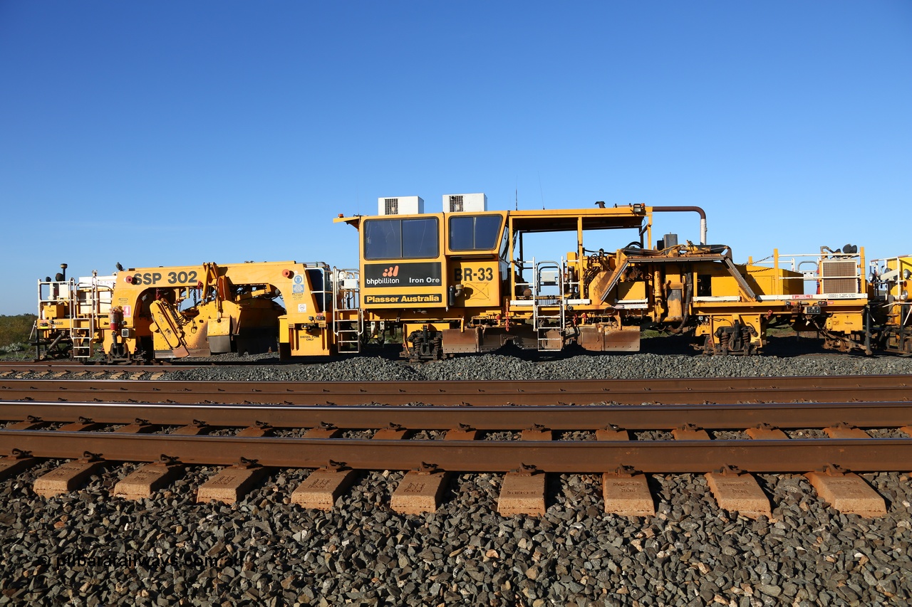 150619 9160
Walla back track, BHP track machine BR 33 a Plasser Australia unit, BR 33 is a ballast regulator model SSP302 serial M486. 19th June 2015.
Keywords: BR33;Plasser-Australia;SSP-302;M486;track-machine;