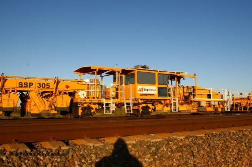 080621 2803
Walla back track, BHP track machine BR 34 a Plasser Australia unit model 305 serial M490. 21st June 2008.
Keywords: BR34;Plasser-Australia;SSP-305;M490;track-machine;