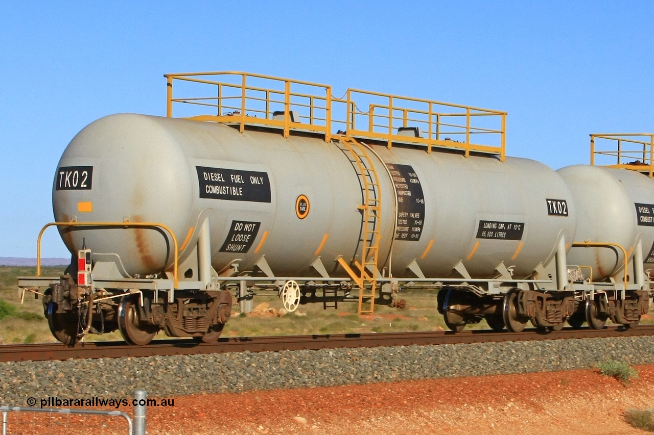 110620 2283
Chapman, FMG TK type fuel tank waggon TK 02 built by China Southern CSR at their Zhuzhou Rolling Stock Works plant in China in 2008 as part of an order for twelve tanks, is on the loaded fuel train to Cloud Break. 20th June 2011.
Keywords: TK02;TK-type;CSR-Zhuzhou-Rolling-Stock-Works-China;FMG-tank-waggon;