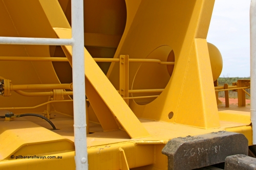 BH 11 081225 0571
Barker Siding, one of FMG's thirty five ballast waggons, BH 11, non-handbrake end piping view, 100 tonne capacity, built in China by CSR at the Yangtze Rolling Stock Company in 2008. December 25, 2008.
Keywords: BH11;CSR-Yangtze-Rolling-Stock-Co-China;FMG-ballast-waggon;