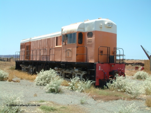 041014 122600
Pilbara Railways Historical Society, Goldsworthy Mining Ltd B class unit 1, an English Electric built ST95B model, originally built in 1965 serial A-104, due to accident damage rebuilt on new frame with serial A-232 in 1970. These units of Bo-Bo design with a 6CSRKT 640 kW prime mover and built at the Rocklea Qld plant. Donated to Society in 1995. 14th October 2004.
Keywords: B-class;English-Electric-Qld;ST95B;A-104;A-232;GML;Goldsworthy-Mining