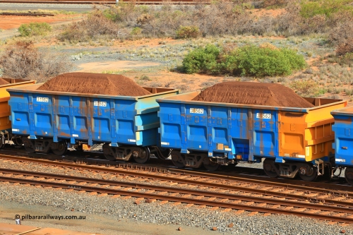 240619 0342
Cape Lambert yard, one of Rio Tinto's blue rakes with spring assisted park brake and only electronic controlled pneumatic [ECP] braking, waggon pair 31562 is a master and is bar coupled to slave waggon 36562 built by China Northen as a Q type in 12/2022. Captured on June 19, 2024.
Keywords: 31562;36562;Q-type;China-Northern;Rio-ore-waggon;