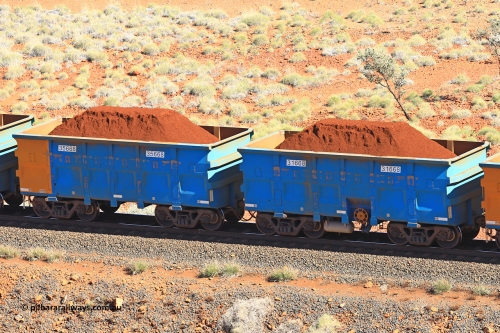 240701 2400
Western Creek, 67 km, one of Rio Tinto's blue rakes with spring assisted park brake and only electronic controlled pneumatic [ECP] braking, waggon pair 31668 is a master and is bar coupled to slave waggon 35668 built by China Northen as a Q type in 11/2022. Captured on July 1, 2024.
Keywords: 31668;35668;Q-type;China-Northern;Rio-ore-waggon;