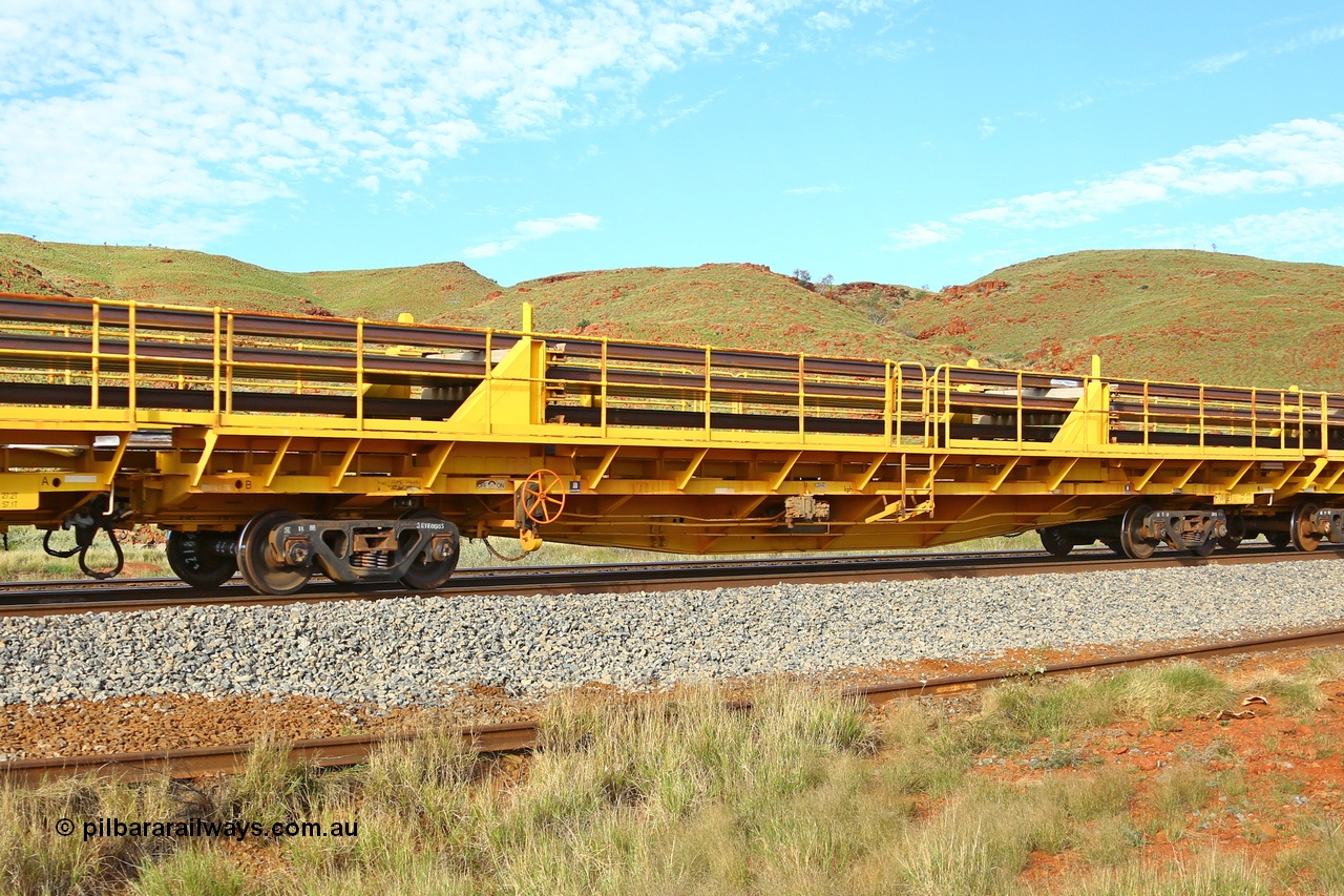 210510 1132
Near Galah on the Rio Tinto Dampier - Tom Price line at the 89.5 km, RTW type intermediate rail waggon RTB 021 on Rio Tinto's Gemco Rail built rail train consist. 10th May 2021. [url=https://goo.gl/maps/tSmgEtp7gcG7x24b9]Location[/url].
Keywords: RTW-type;RTW021;Gemco-Rail-WA;